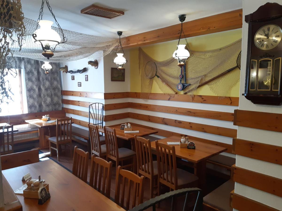 Hotel Rožmberská bašta Třeboň Esterno foto