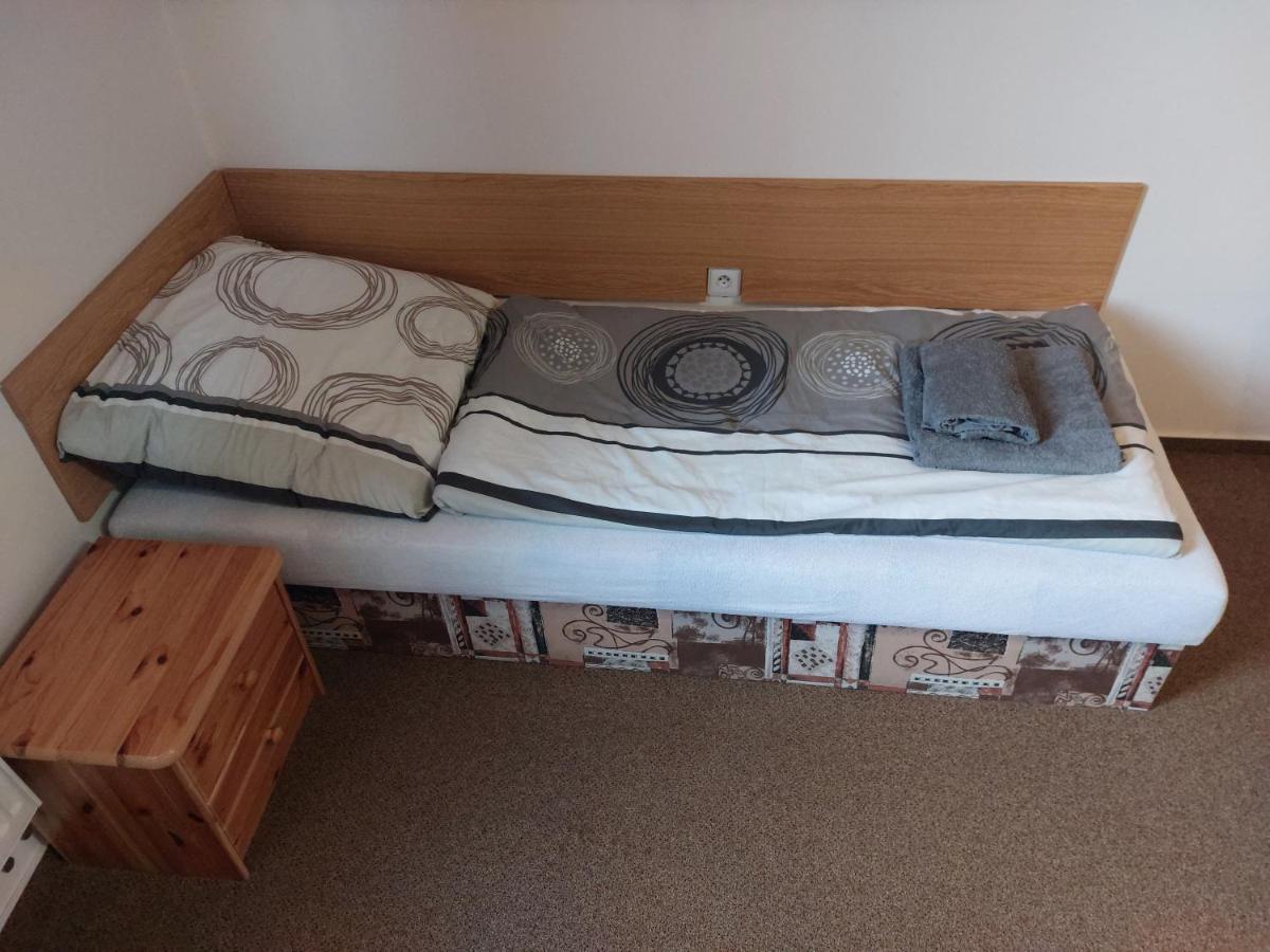 Hotel Rožmberská bašta Třeboň Esterno foto